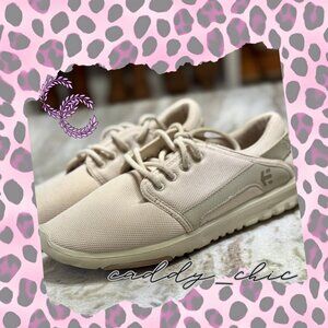 Etnies Scout Tan Size 9 GUC